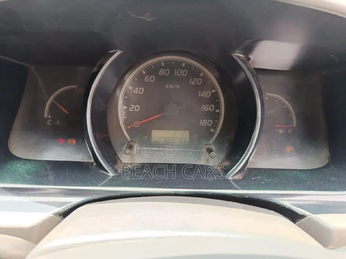 Toyota HiAce 2006 White