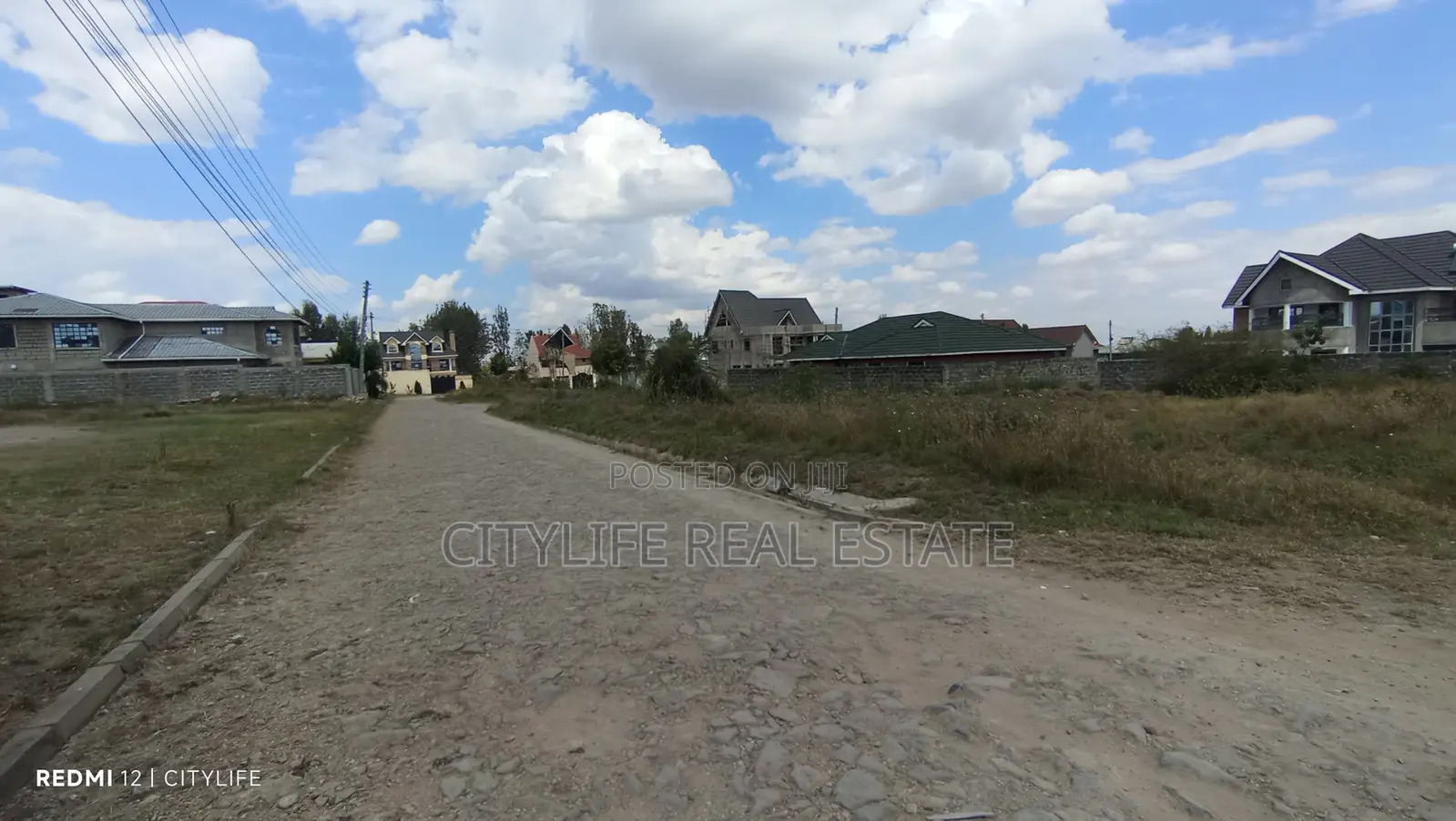 Kitengela Acacia 
40*80 Plot