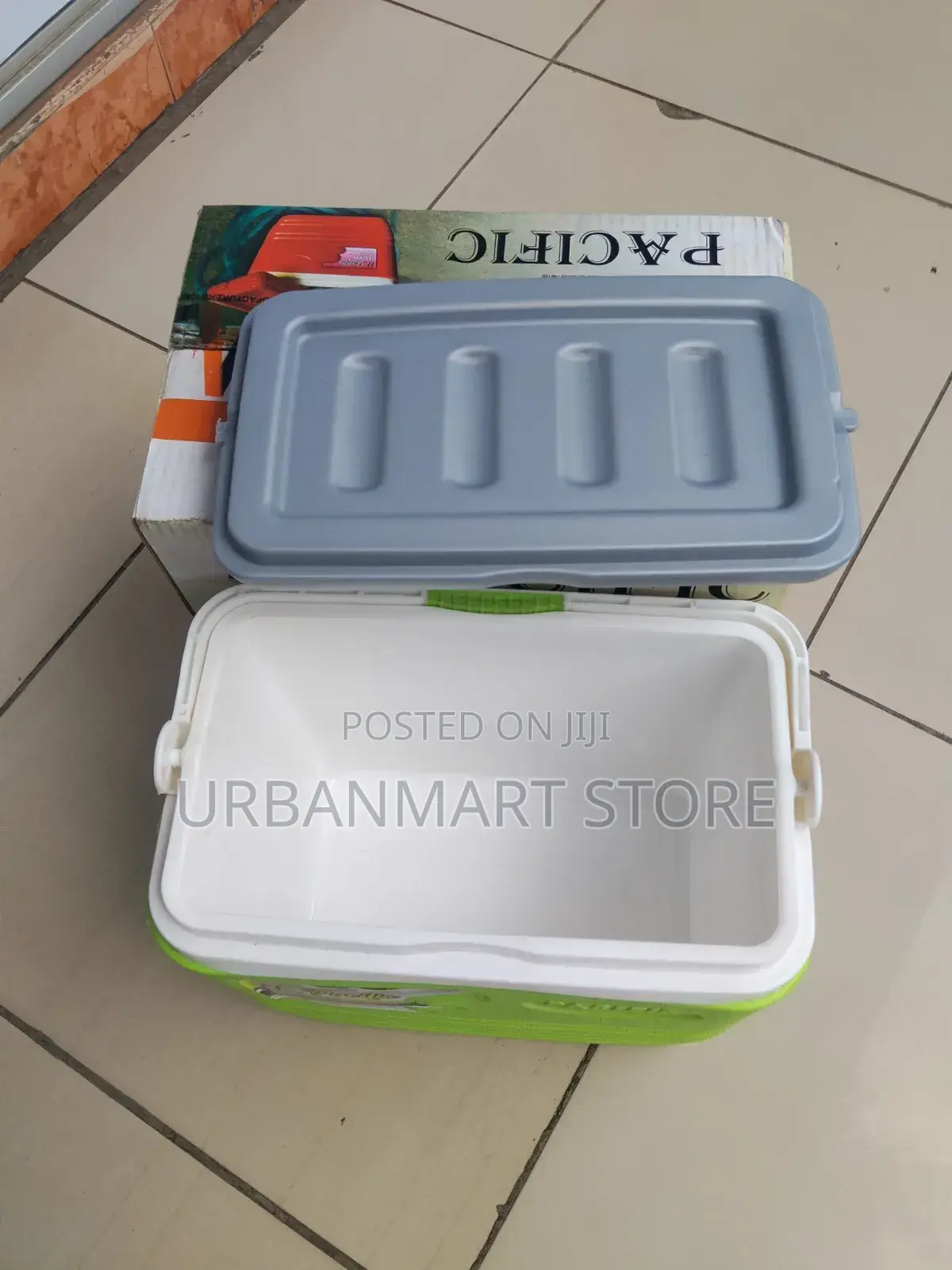 Pacific Portable Cooler Ice Chest 10 Litres Box