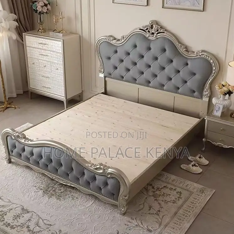 Wooden Bed: Luxury Villa Master Upholstered King Size Bed With Storage