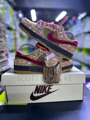 Nike Dunk Low Green Currypanda Monium