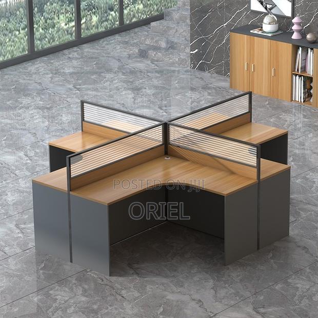 Office Workstation : 4-way Curved Cubicle Modular Office Workstation. - thumbnail 3
