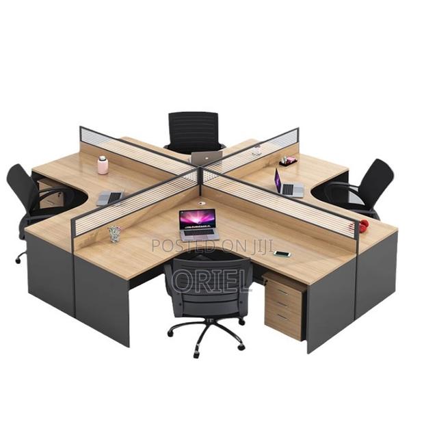 Office Workstation : 4-way Curved Cubicle Modular Office Workstation. - thumbnail 6