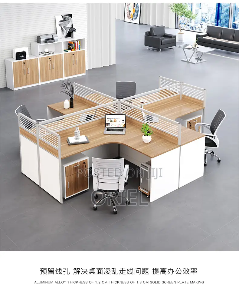 Office Workstation : 4-way Curved Cubicle Modular Office Workstation.