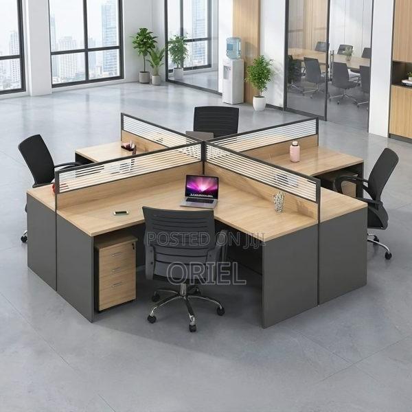 Office Workstation : 4-way Curved Cubicle Modular Office Workstation. - thumbnail 8