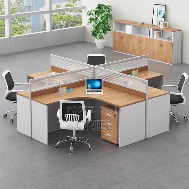 Office Workstation : 4-way Curved Cubicle Modular Office Workstation. - thumbnail 11