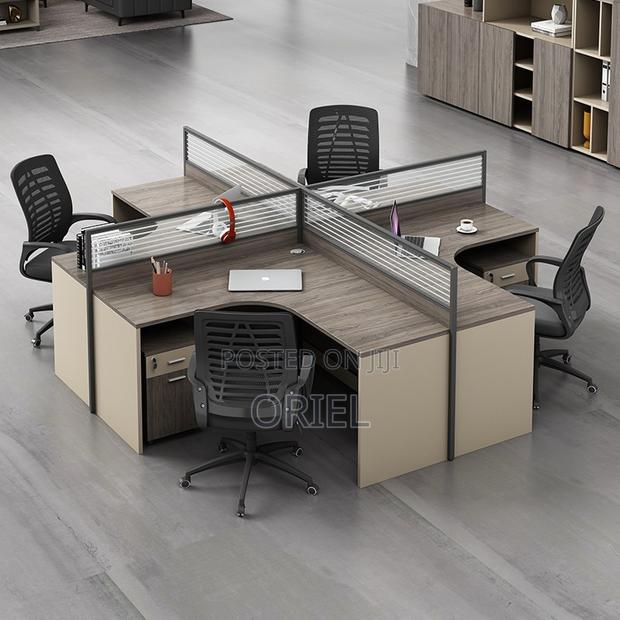 Office Workstation : 4-way Curved Cubicle Modular Office Workstation. - thumbnail 15