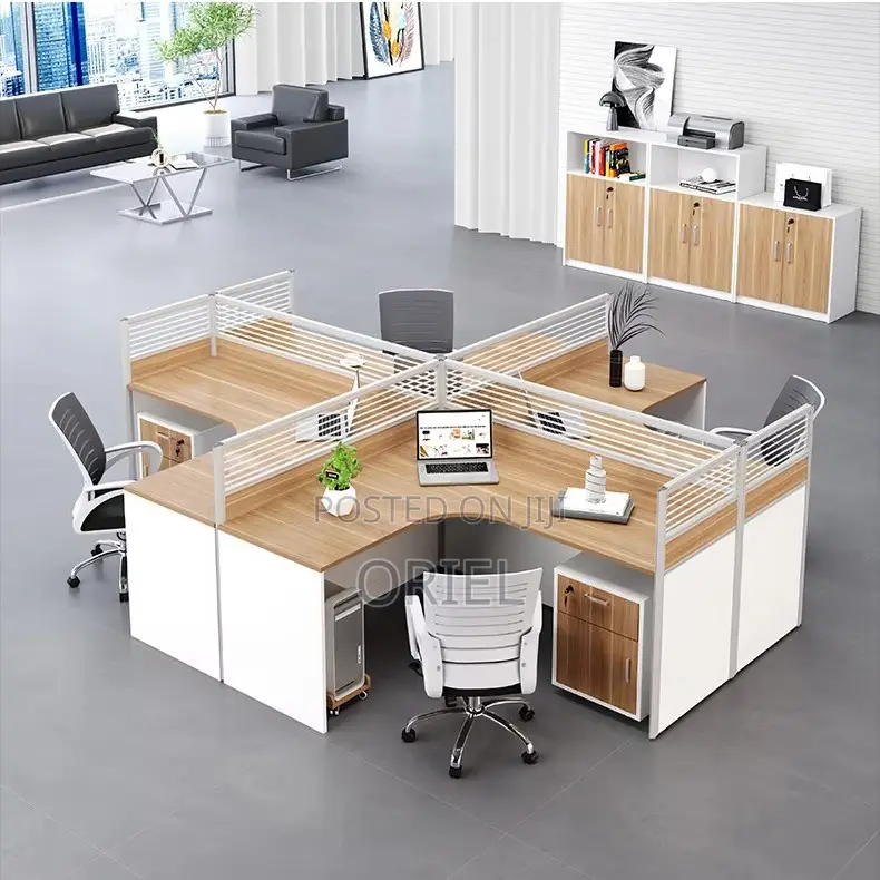 Office Workstation : 4-way Curved Cubicle Modular Office Workstation.