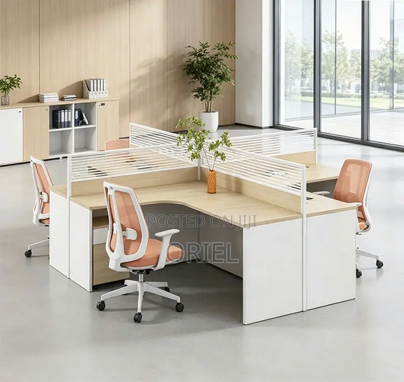 Office Workstation : 4-way Curved Cubicle Modular Office Workstation.