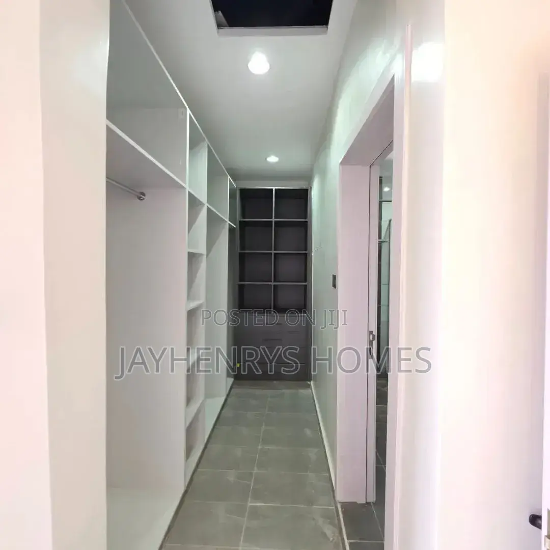 4bdrm House in Membley Estate for sale