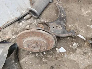 Toyota Corolla, Levin Front Hub and Arm