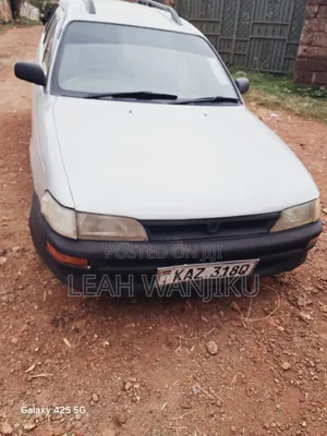 Toyota Corolla 2000 Silver