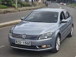 Volkswagen Passat 1.8 SE Sedan 2012 Gray