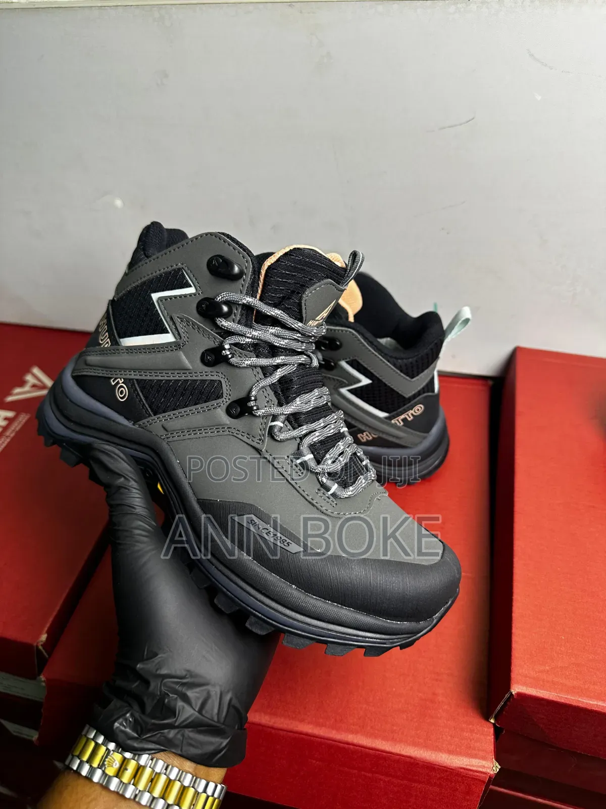 Humtto Waterproofhiking Boots 240783a-3*
Designed for Tough Outdoor