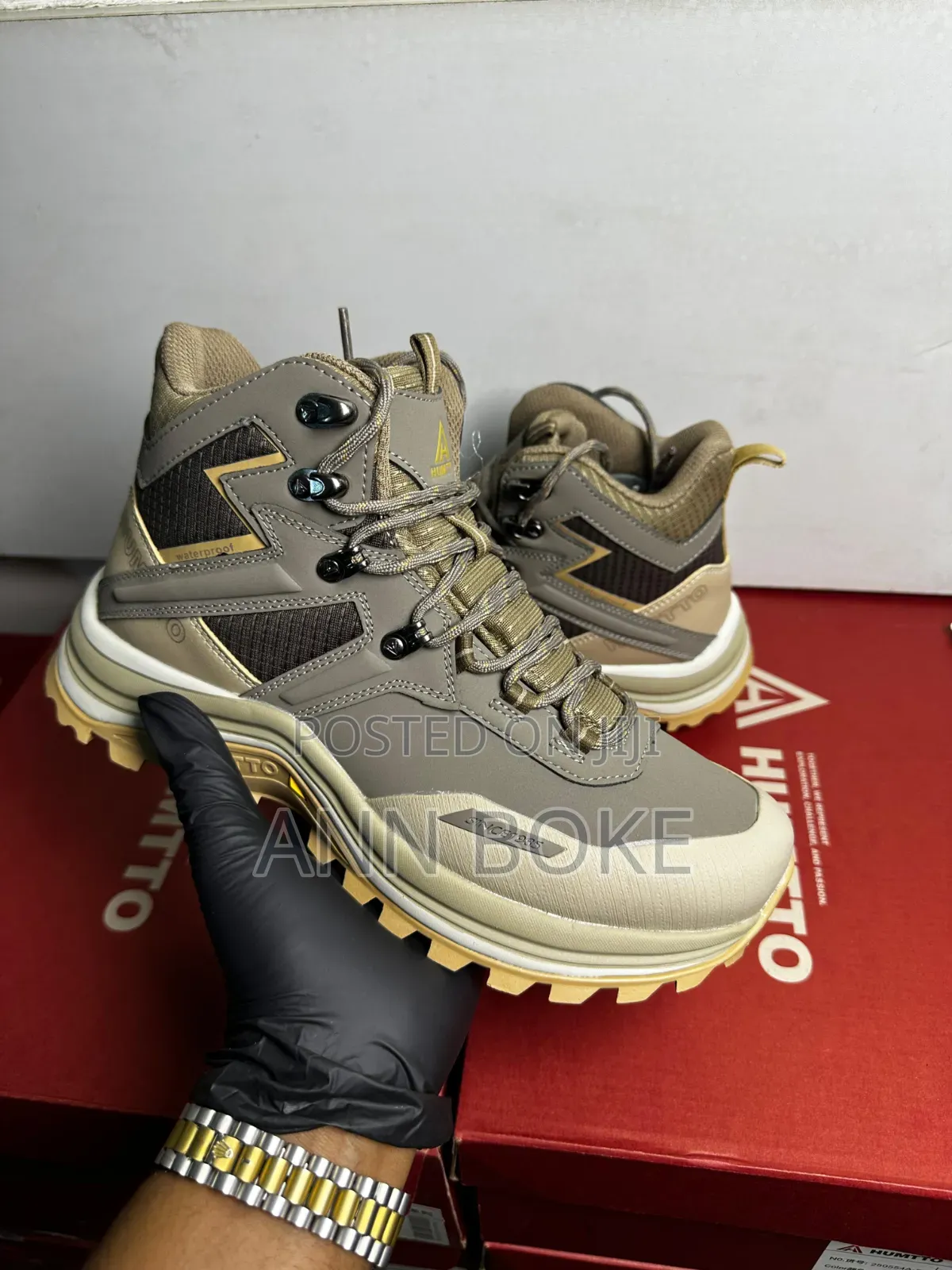 Humtto Waterproofhiking Boots 240783a-3*
Designed for Tough Outdoor
