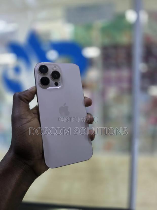 Apple iPhone 16 Pro Max 256 GB Gold - thumbnail 3
