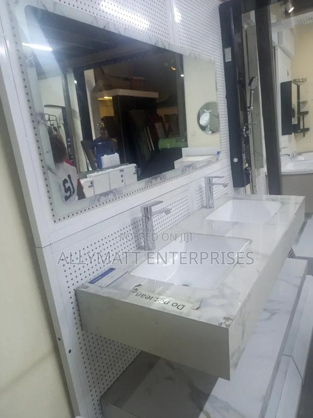 Ledlight Ceramic Hand Wash Basin
