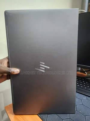 Laptop HP ZBook Power G9 i7 16GB Intel Core i7 HDD+SSD 512GB