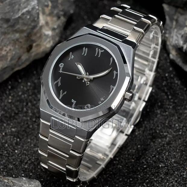 Unique Pointer Arabic Watch - main view