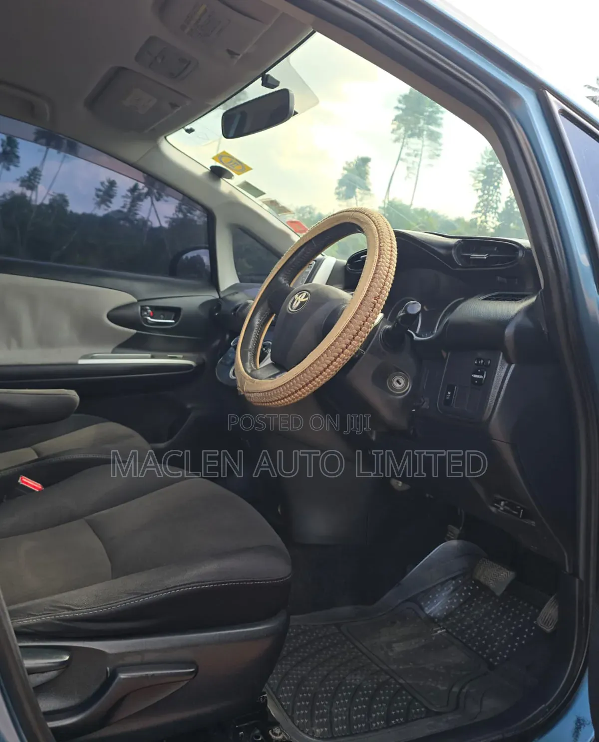 Toyota Wish 2011 Blue