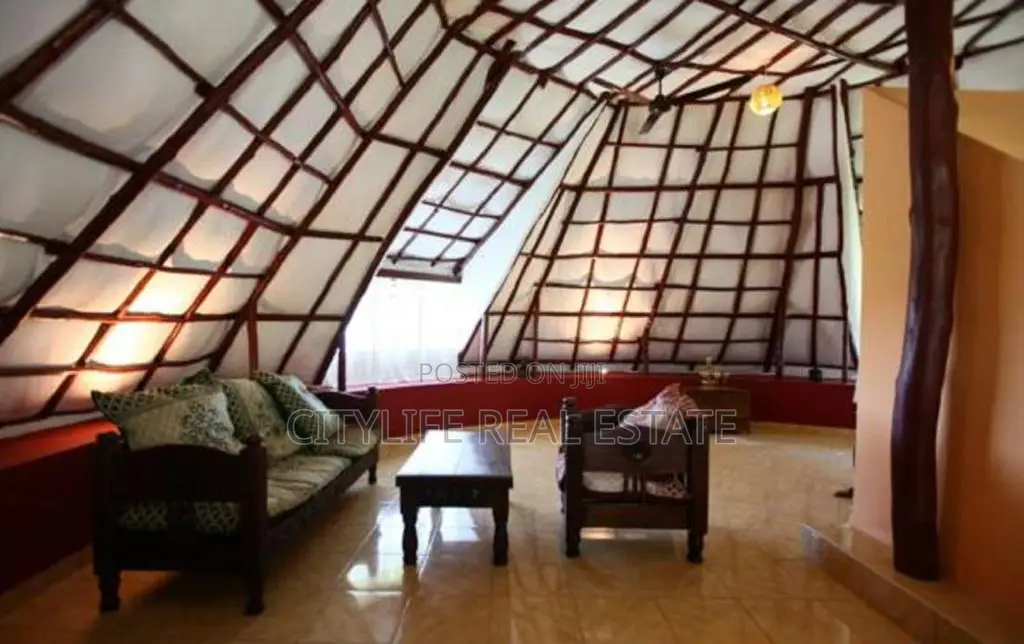 Diani Beach Road – Neptune Area, Hotel Villas on 6 Acres on Sale