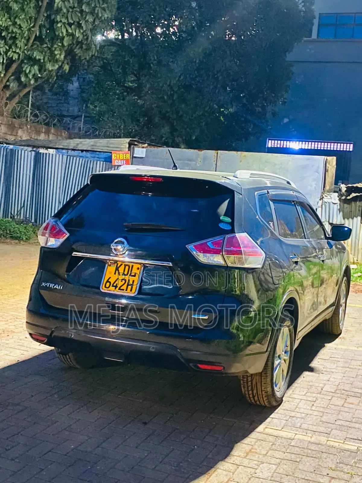 Nissan X-Trail 2015 Black