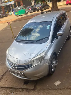 Nissan Note 2014 Silver