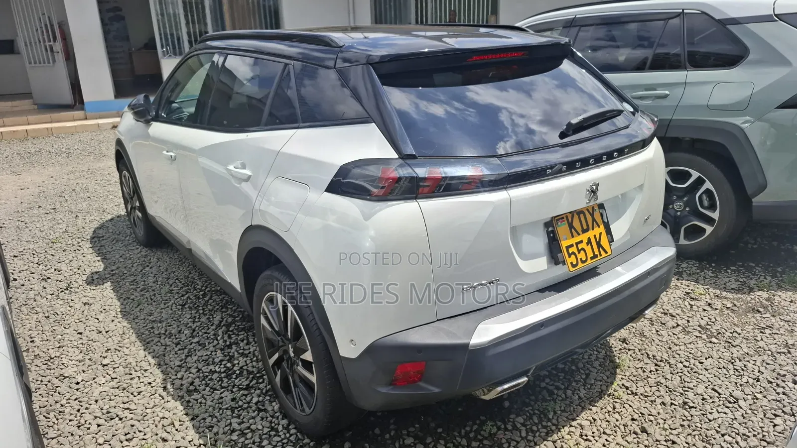 Peugeot 2008 1.2 PureTech (155 Hp) 2021 White