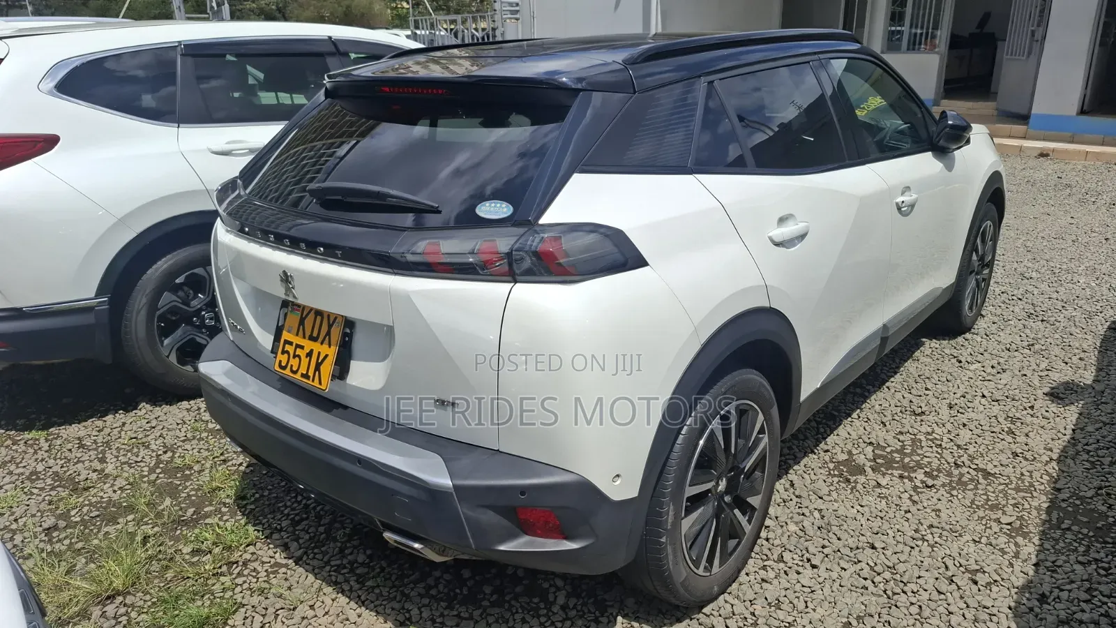 Peugeot 2008 1.2 PureTech (155 Hp) 2021 White