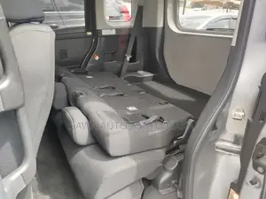 Toyota Roomy 2019 Silver