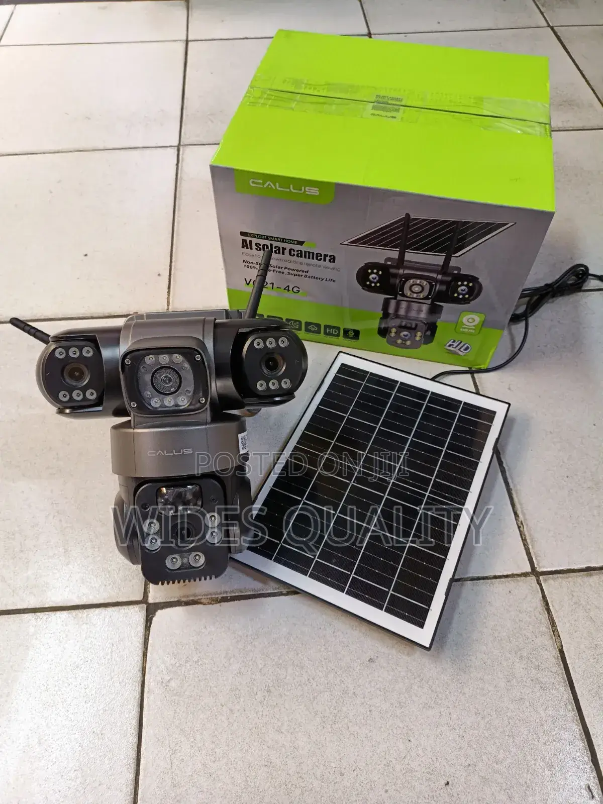 Solar CCTV Camera/Calus Vc21-4g Triple Lens Ai Outdoor Solar Camera.