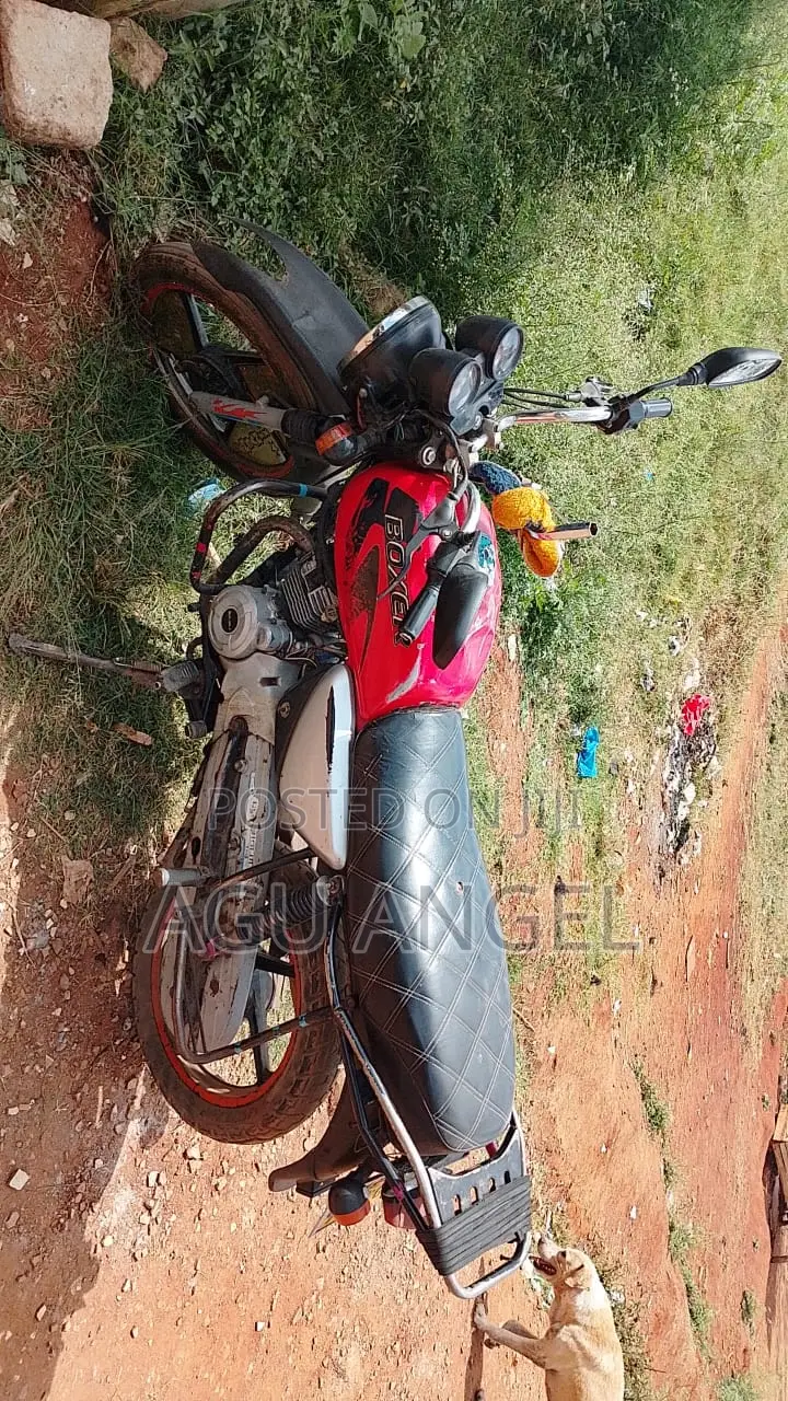 Bajaj Boxer 150 UG 2017 Red