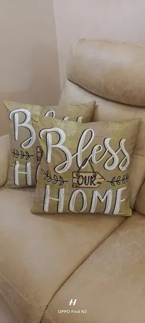 Bold, Expansive Designs Throw Pillowscases