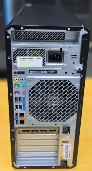 Desktop Computer HP Z4 G4 32GB Intel Xeon SSD 512GB