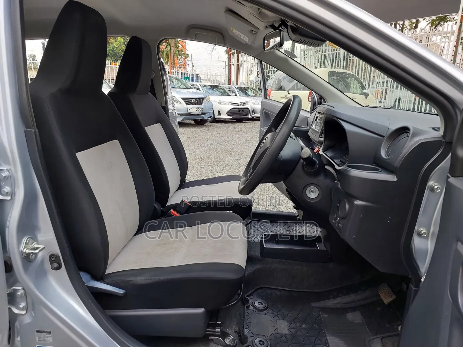 Daihatsu Mira 2018 Silver