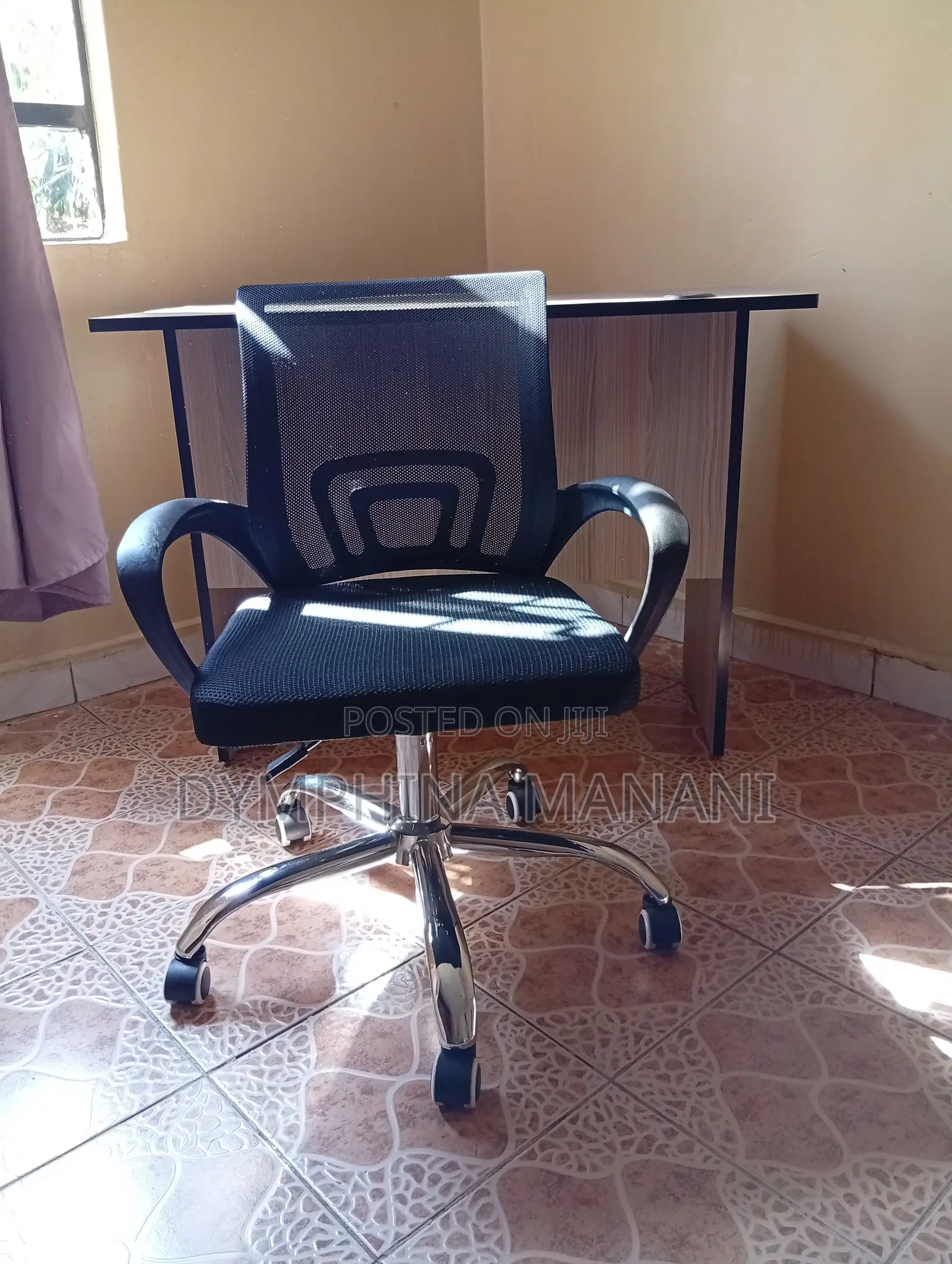 Imtr Study Table+Mesh Chair