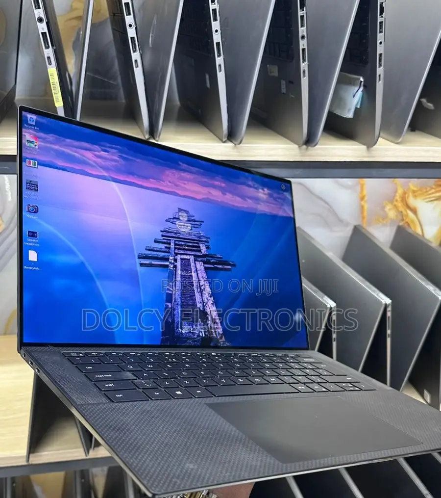 New Laptop Dell Precision 5550 4GB Intel Core i7 SSD 512GB