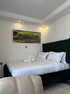 Modern Studio Airbnb in Lavington