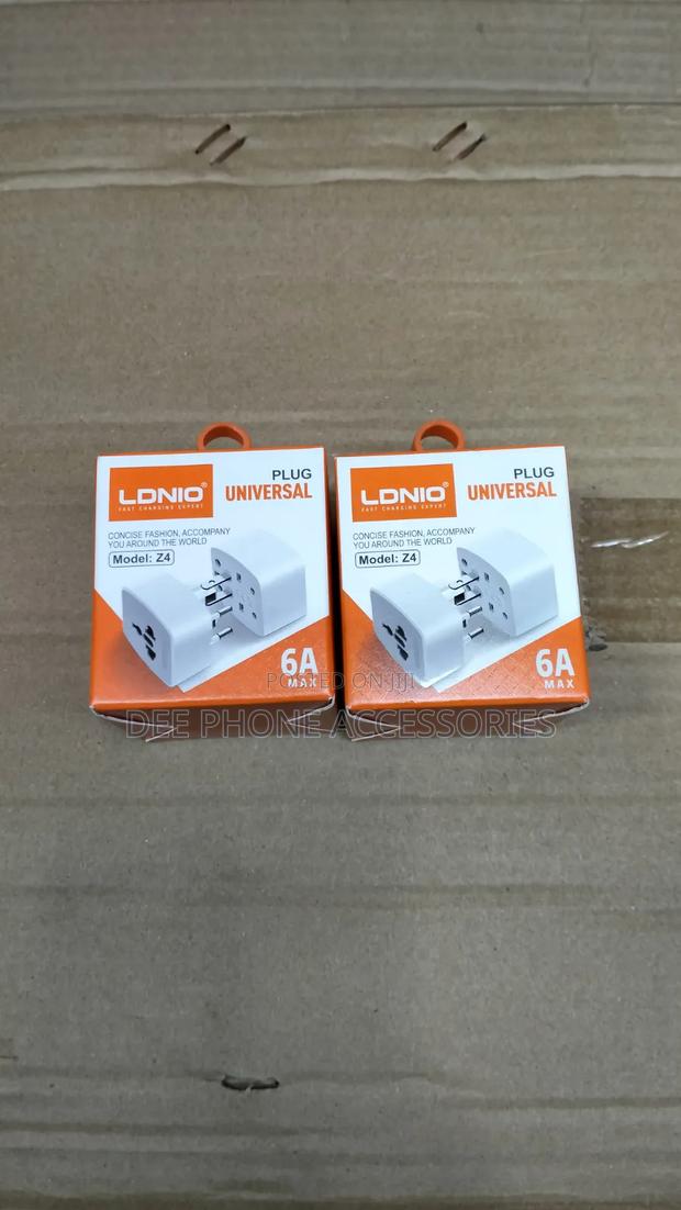 Ldnio Universal Plug Adapter