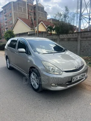 Toyota Wish 2007 Beige
