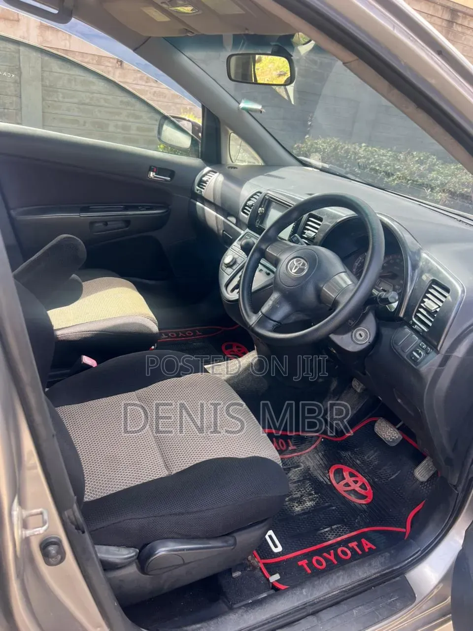 Toyota Wish 2007 Beige