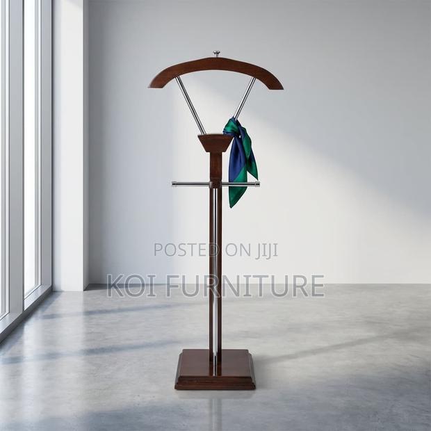 Office Hanger : Melbone Mahogany Valet Stand for Suit Jackets