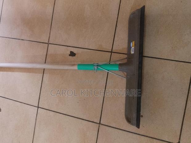 Floor Squeezer / Squeegee - thumbnail 4