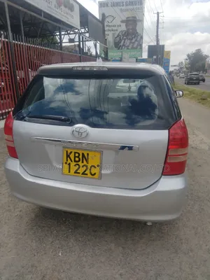 Toyota Wish 2004 Silver