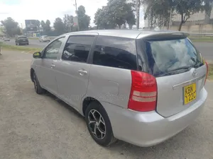 Toyota Wish 2004 Silver