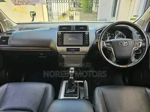 Toyota Land Cruiser Prado 2.8 2019 Black