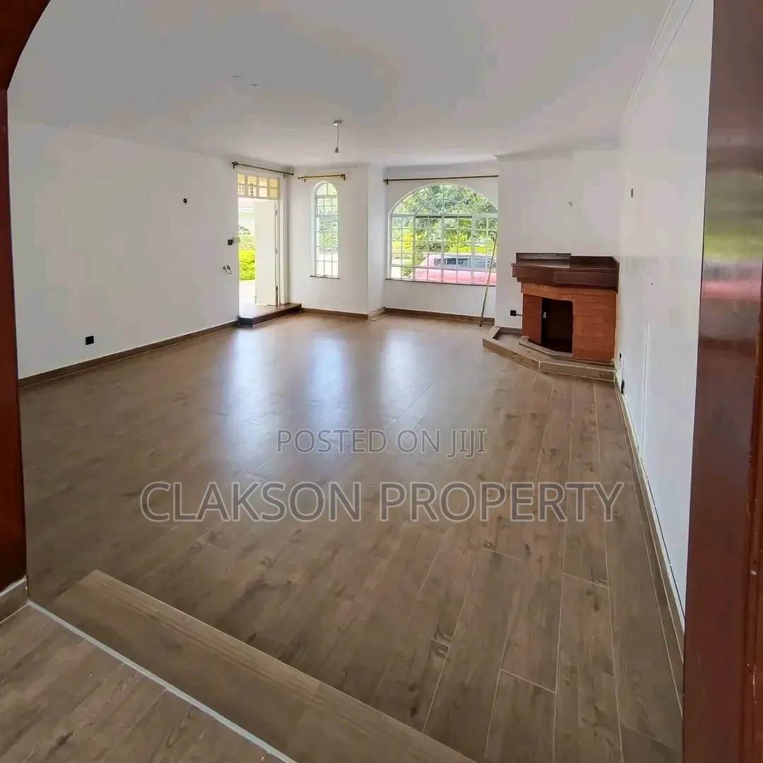 5bdrm Townhouse / Terrace in Lavington, Valley Arcade for rent
