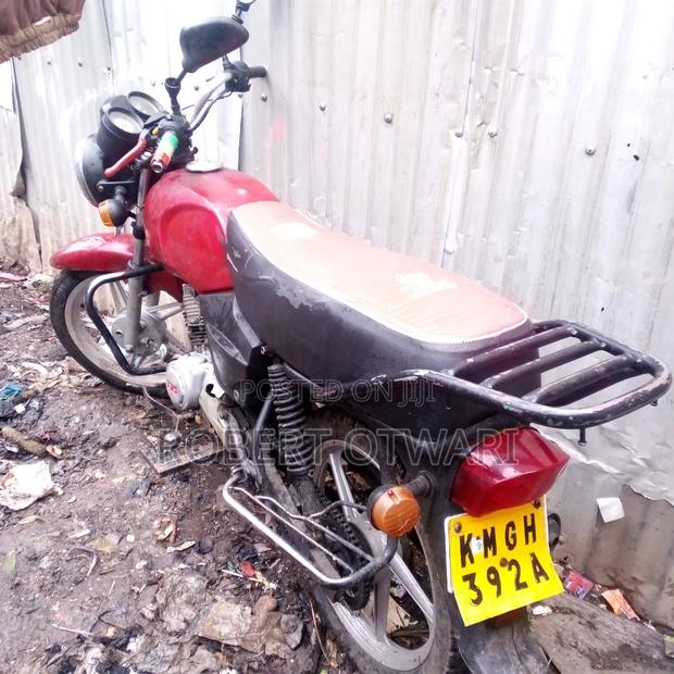 TVS XL 100 2022 Red - main view