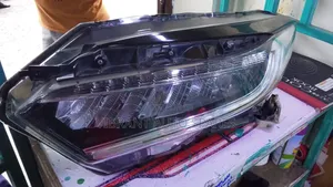 Honda Vezel 2018 Headlight