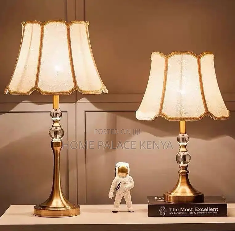 Bedside Lamp: European Style Crystal Bedside Table Lamp